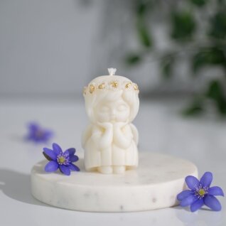 ANGELIC GENTLENESS