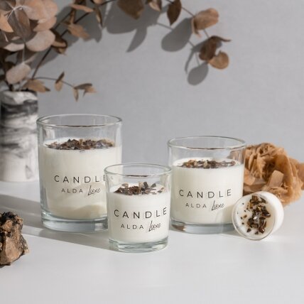 STRENGTH | Candle with Tiger’s Eye and Jasmine Essential Oil STRENGTH | Candle with Tiger’s Eye and Jasmine Essential Oil
